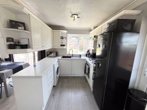 Kitchen- click for photo gallery